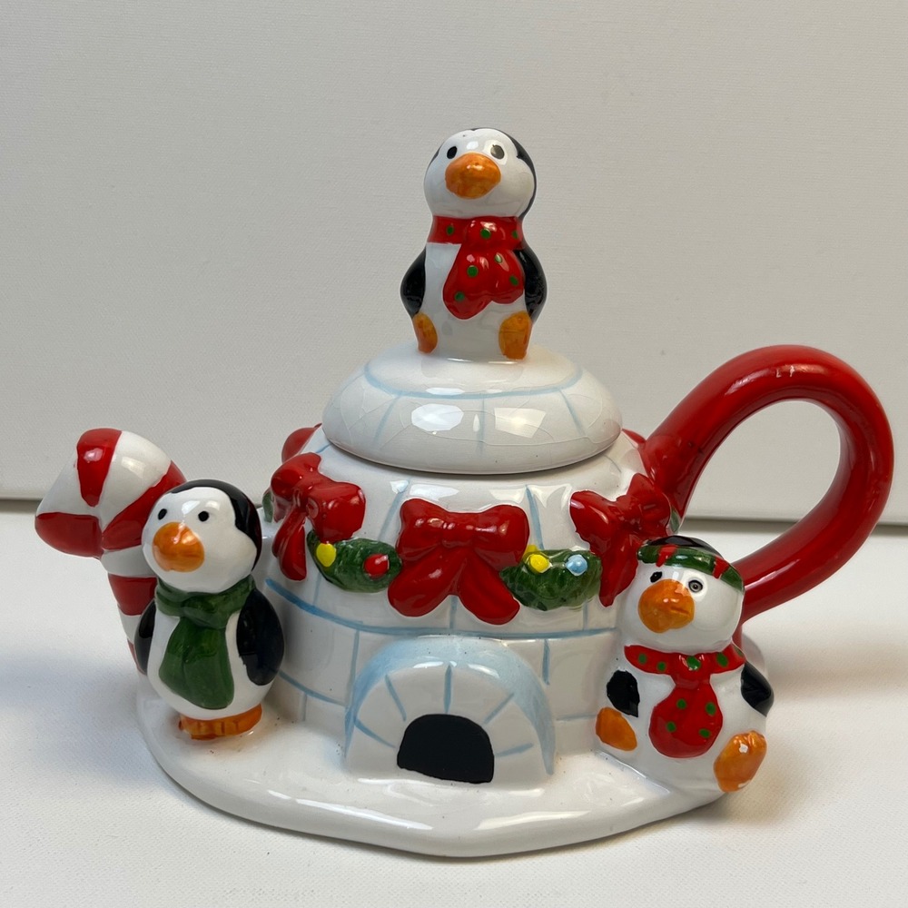 Christmas Penguin Igloo Ceramic Teapot Candy Cane Spout Holiday Decor